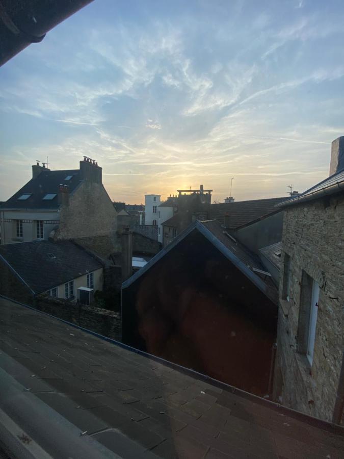 Le Stud' Joli appartement lumineux en plein centre ville Cherbourg-en-Cotentin Extérieur photo